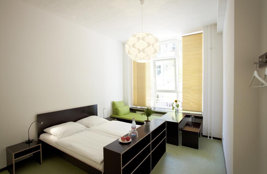 Huettenpalast Berlin Oda fotoğraf